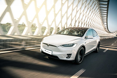 母亲とが话しています歌：日式画风游戏，母爱故事动人心弦