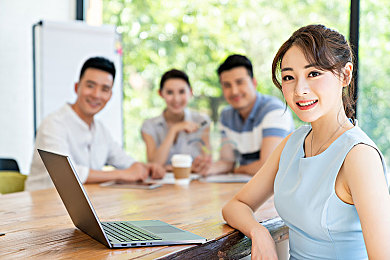 斗罗玉转不乐奇遇20话漫画：斗罗奇遇20话：唐三逆境崛起，激战新伙伴-1