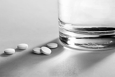 九一果冻制品厂最新电视剧何苗：果冻厂跨界娱乐，打造励志剧《何苗-2