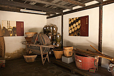 成品78w75通道1免费：奇幻世界免费启航，挑战新体验-1