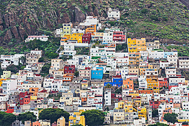 又紧又水又会夹的女人：身材魅力职场女神，自信之路引人瞩目