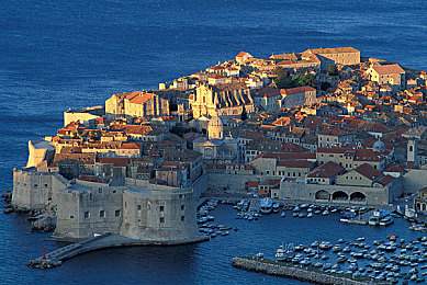 两个男的做酿酿酱酱网页:程序员联手打造独特美食网页,创新体验引关注-1