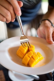 张柏芝被弄到高潮时被c哭了：影后张柏芝分享泪洒片场幕后故事-3