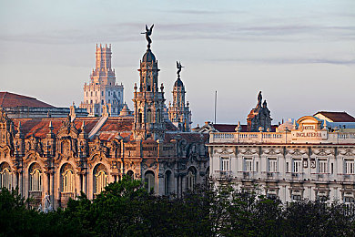 国产精品   精品,匠心独运，国货精品闪耀世界-1