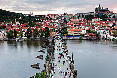 张津瑜国内精品www在线：游戏新宠：融合中国风，挑战极限大作-1