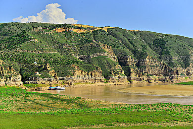 体育生自慰出精  网站：揭秘体育生：训练中的私密趣事-1