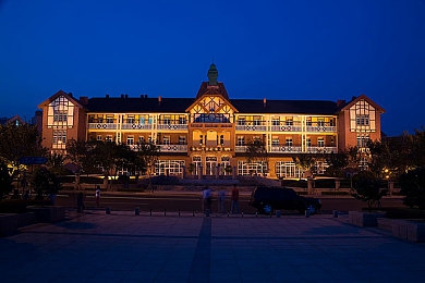 3D人跟各种怪物做：3D巅峰对决，挑战无限乐趣-1