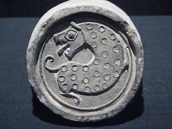 奴役支狂虐鞭打XXXXX群体：警方重拳打击奴役案，解救30余人-1