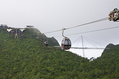 被脱狱者侵犯明里紬skD-113：游戏角色遭侵犯，玩家呼吁加强安全监管-3