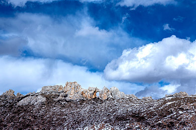 欧美军人巨大粗爽Gay：欧美军营，独特风采军人映入眼帘-1