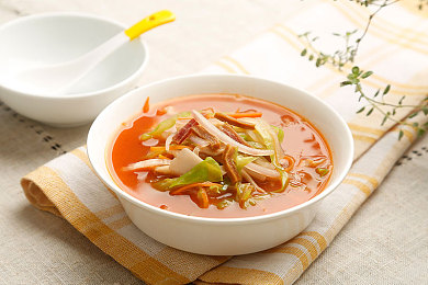 张柏芝的胸被揉到高潮了吗：“张柏芝隐私话题引关注，正能量事迹获点赞”-2