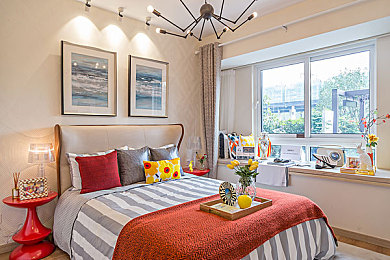 忘穿内裤被全班男生玩到湿：校园奇趣游戏，笑声中成长-3