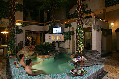 无尽 动漫 侵犯 触手动漫原神:游戏圈版权风波:侵权事件引行业关注-1