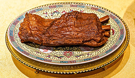 男gαy洗澡互吃鳮又吧网站：同性恋社交平台，创新功能吸睛-1