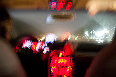 男生捅女生的鸡鸡软件：揭秘惊悚软件，隐私安全受威胁-5