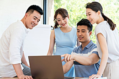 张柏芝陈冠希被C到高潮：昔日金童玉女再互动，真相揭秘引关注-1