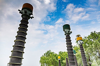 老师的兔子又大又圆：奇幻兔子冒险，圆滚滚角色引热潮-5