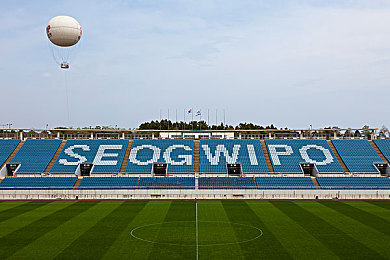 棉签加酒精等于牛奶：神奇！棉签酒精变牛奶，野外生存新技能？-4