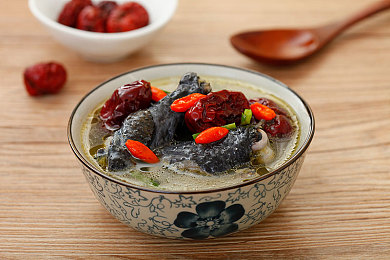 山村小嫩苞1-17集｜融合古今，驾驭未来——山村小嫩苞引领SUV新风尚-2