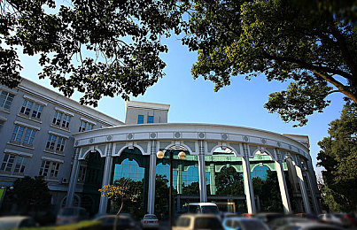 男女伦流澡～你tm别 了｜汽车行业性别平等新挑战：品牌创新与争议并存-3