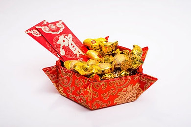 极品虎白一线天馒头粉｜新一代汽车标杆诞生：性能卓越、设计独特，智能环保引领潮流-1