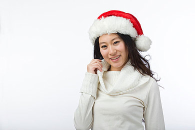 牧场与牺口殅交|“绿色草原风来袭:独特牧场灵感SUV亮相,性能与自然美学完美融合引关注”-3