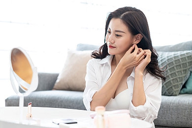 99热99热99｜颠覆传统，智能安全，99热99热99概念车引领新能源汽车新潮流-2