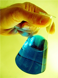 黄色软件下载安装3.3.0最新版免费｜“汽车软件革新来袭：全新黄色软件3.3.0版免费升级，功能强大引关注！”-3