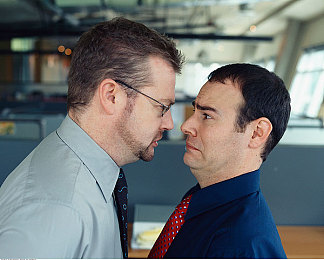 按摩师跟富婆按摩A片｜售后服务新挑战，汽车行业焕新颜，共创美好未来-4