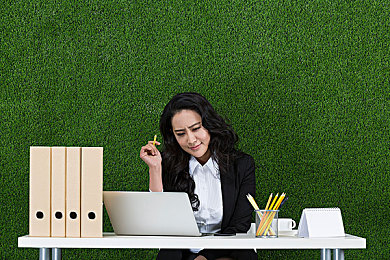 一级调色大片的大全|色彩盛宴动力澎湃,尊享空间智能护航——揭秘全新视觉冲击级座驾-1