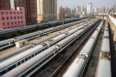 肉体裸交 色情|汽车文化新思辨:创新与传承,争议中探索个性化表达-3