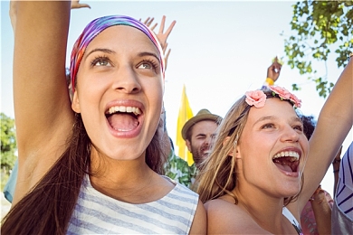 网爆黑料成人AV区｜“揭秘X型轿车隐患，安全购车需谨慎，共筑汽车市场新秩序”-1