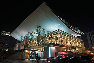 激情五月丁香六月婷婷|创新设计引领潮流,全新SUV强势登陆市场,期待成为热门之选-3