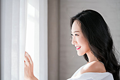 yw193com尤物｜全新尤物震撼来袭，极简设计搭配尖端科技，12万起售！-1