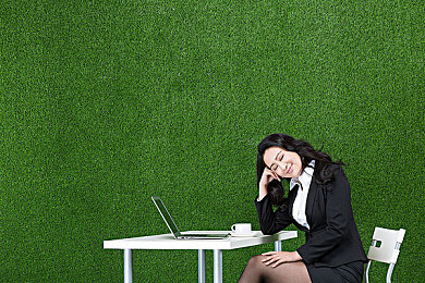 黄色软件安全下载｜智能汽车时代，安全无忧，绿色软件一键下载，守护行车安全-2