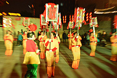 被男按摩师蹂躏至高潮｜“风驰电掣X9，碳纤维驾驭，智能语音，极致加速，安全无忧新速度”-2