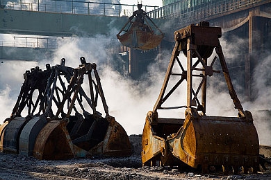 人妻被按摩师玩弄到潮喷|“按摩放松成驾驶安全警示,掌握心态与车辆知识,共建和谐驾驶环境”-5