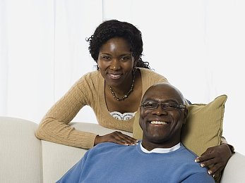 打扑克又叫又疼软件|汽车智能驾驶新突破:人性化安全娱乐系统引领未来出行-2