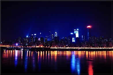 香港眼镜猥琐绳模裸绑｜香港车模挑战传统审美，时尚造型为汽车行业注入新活力-4