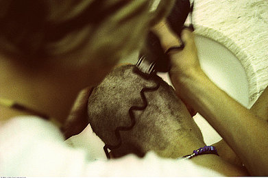 阿娇隐私的毛无遮挡图片｜惊艳登场，跨界时尚SUV，性能与科技共舞-2