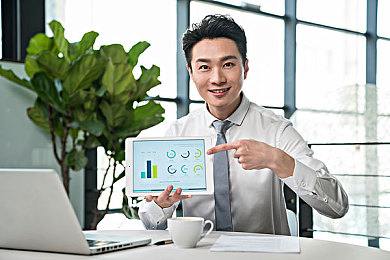 世上最不得安人1—4血腥｜“揭秘全球热议：安全卓越的不得安人车型，引领汽车安全新潮流！”-1