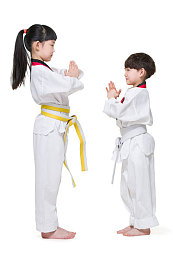 99热这里只有精品7|99热平台专注品质,精选特斯拉、蔚来、小鹏等新能源汽车,打造消费者购车首选平台-3