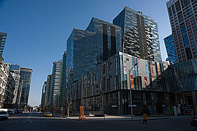 人性与动交zzzzBBBB|“智能驱动未来,绿色出行新篇章:探索汽车人性化与交通和谐共融之路”-2