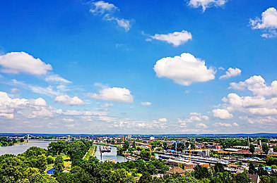 99re这里只有｜驾驭未来，尊享舒适，智能领航——品质之选，瞩目焦点-2