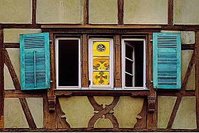 男生操女生视频软件|“创新车载娱乐系统引关注:智能语音助手助力安全驾驶,引领行业潮流新体验”-2