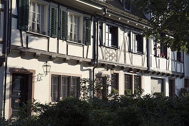 男生女生拆拆很痛|汽车拆解:技术与耐心共舞,挑战高端维修极限-2