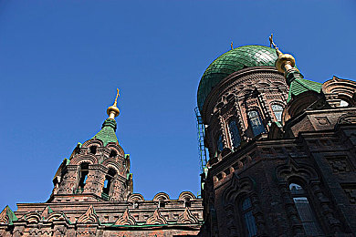 草莓视频成人网站 免费|汽车新时代,免费资源打造智慧驾乘新体验-2