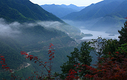 男女一起差差差的软件|创新科技引领未来,人性化设计打造极致驾驶体验——智能驾驶辅助系统引领汽车行业新趋势-5