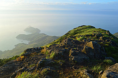 婷婷五月六月丁香｜“新能源汽车新篇章：婷婷五月六月两款车型亮相，引领绿色出行潮流”-3