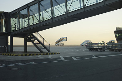 国产三级农村妇女做受｜农村女性购车热潮兴起，国产汽车品牌深耕市场助力梦想成真-2